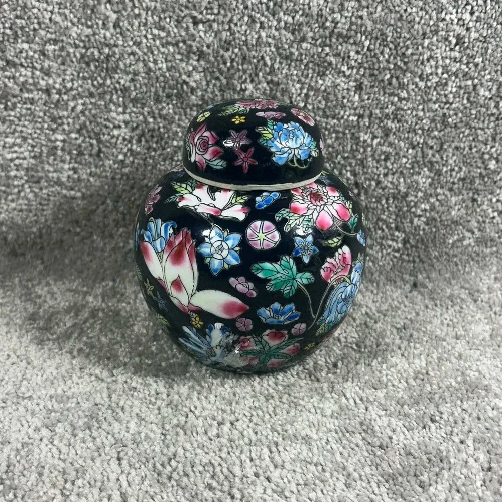 Ginger Jar Black Millefleur Floral Porcelain Chinoiserie Small 5in